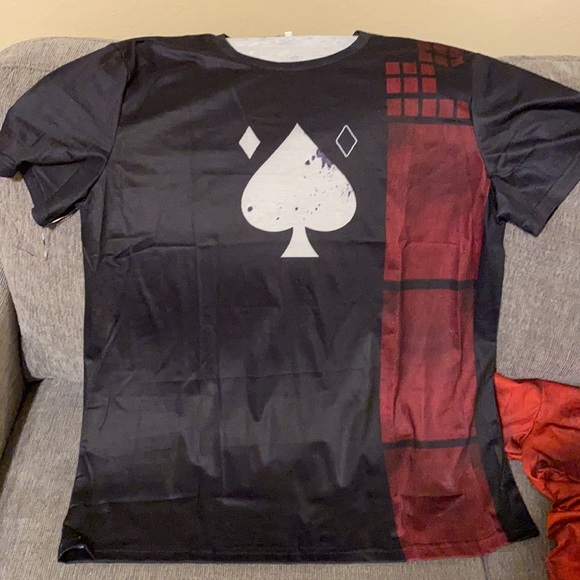 4 new shirts all individually bagged - Picture 5 of 5